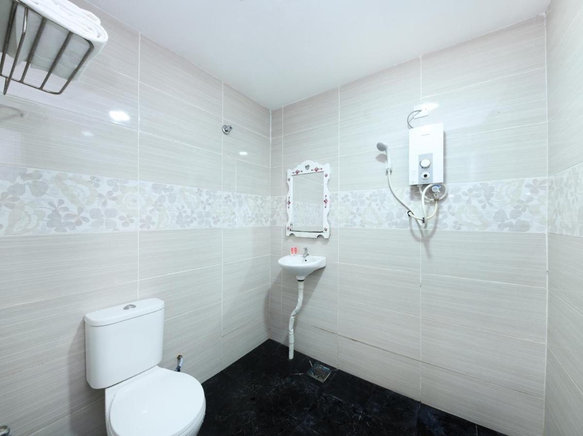 โอโย 1136 พีดี สตาร์ โฮเต็ล Hotel พอร์ตดิ๊กสัน ภายนอก รูปภาพ